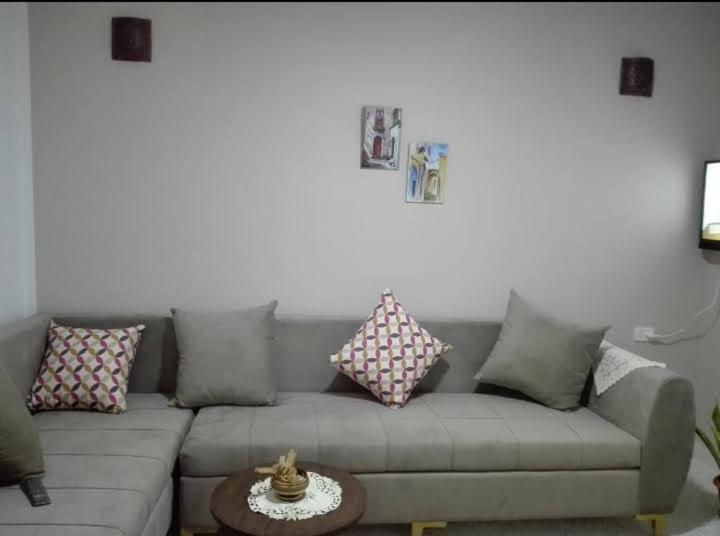 Appartements De Luxe Pres De La Mer เนเบิล ภายนอก รูปภาพ