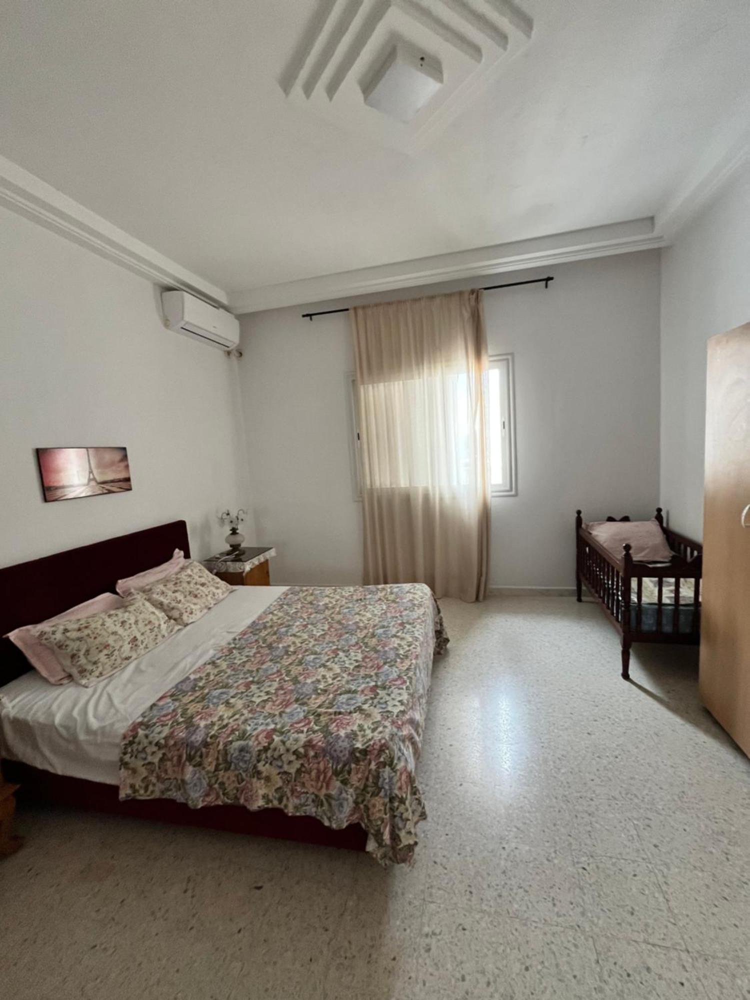 Appartements De Luxe Pres De La Mer เนเบิล ภายนอก รูปภาพ